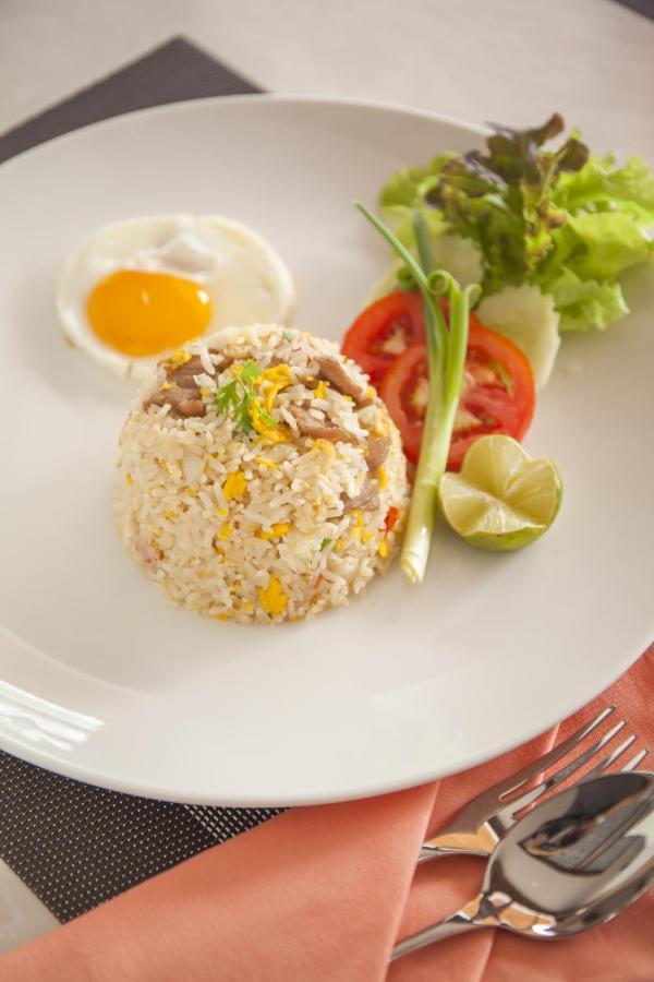 Jomkitti Boutique Hotel Chiang Mai Buitenkant foto